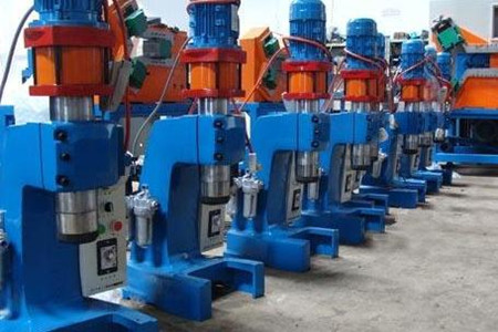 怎樣做好液壓鉚釘機(jī)的清洗工作？