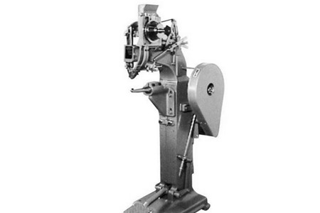 哪個廠家生產(chǎn)油壓鉚釘機(jī)質(zhì)量好？