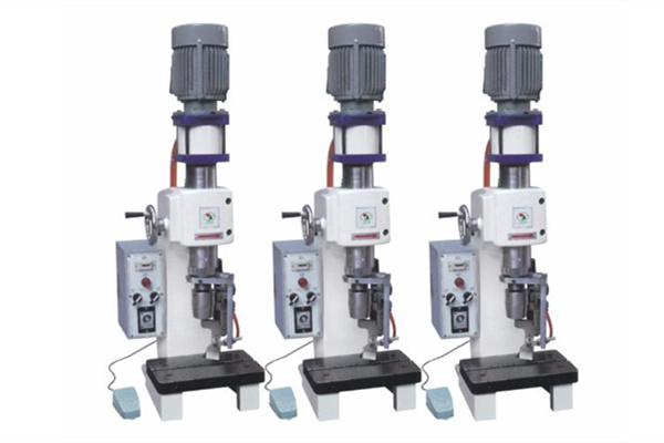 油壓鉚釘機(jī)鉚接速度緩慢是怎么回事？