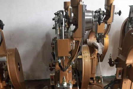 規(guī)范操作數(shù)控鉚釘機(jī)，保障生產(chǎn)安全與效率！